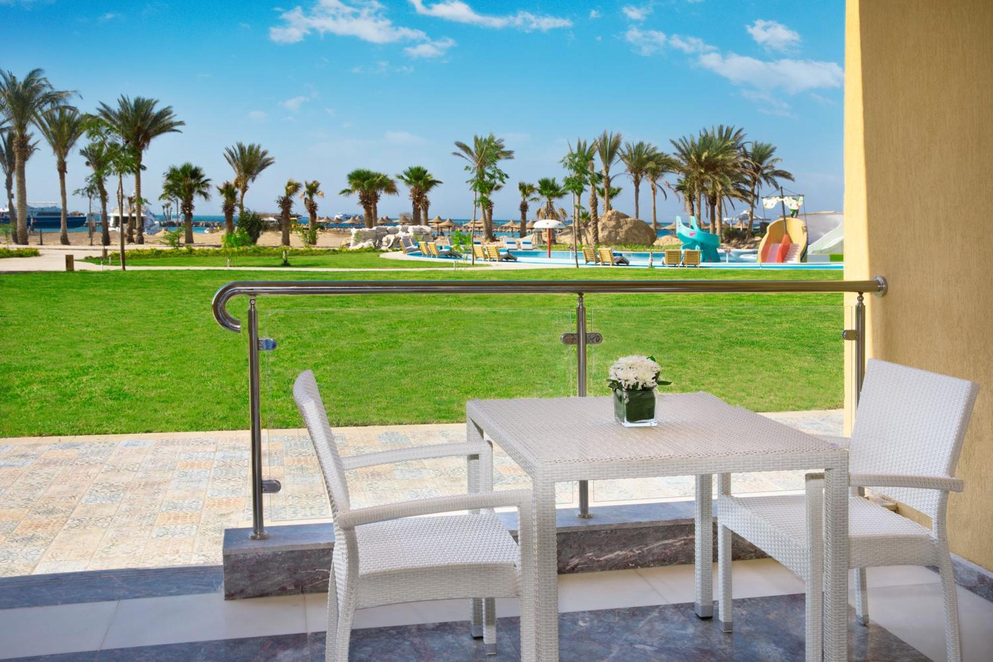 Premium King Room Garden View